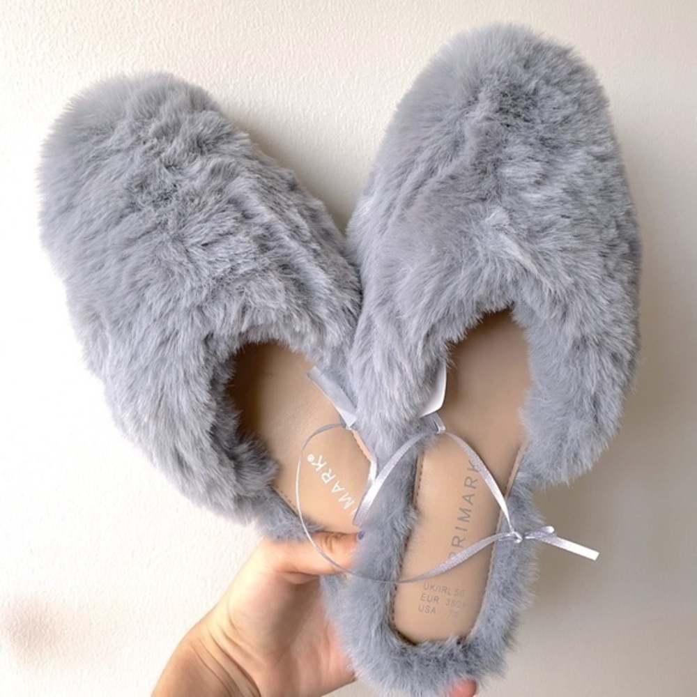 Primark : Grey Pointed Faux Fur Slippers | Size 8 | NWT